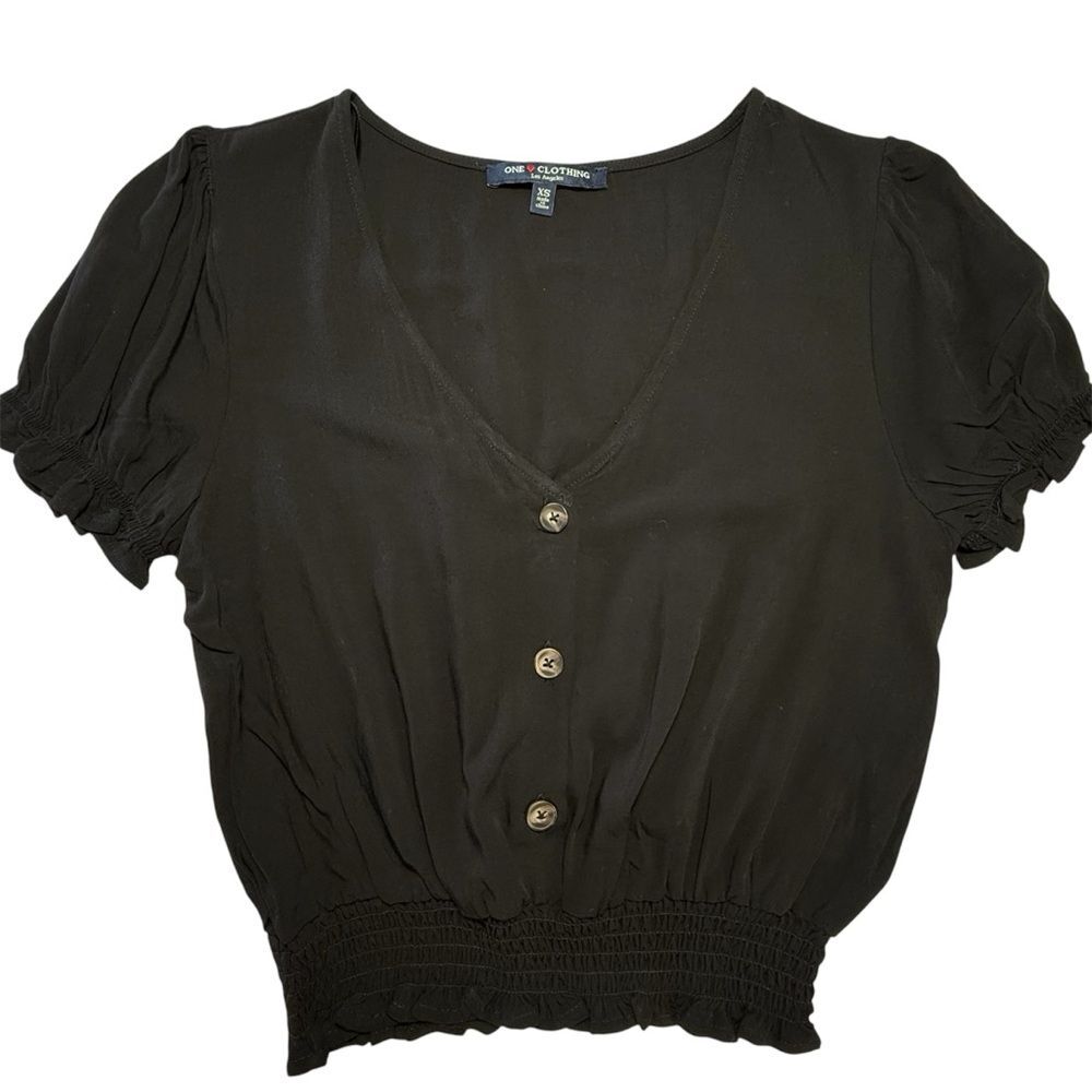 ONE CLOTHING Los Angeles‎ Ruffled Short Sleeves V-neck Elastic Hem Extra Small